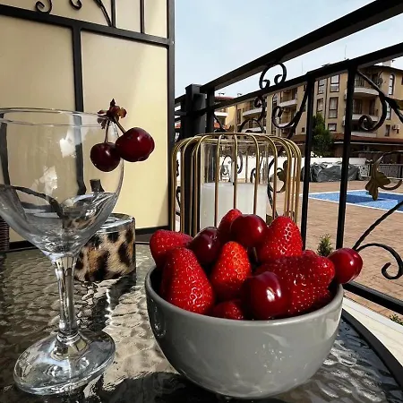 Polar Star 106 B In Saint Święty Włas