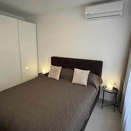 Polar Star 106 B In Saint Sveti Vlas