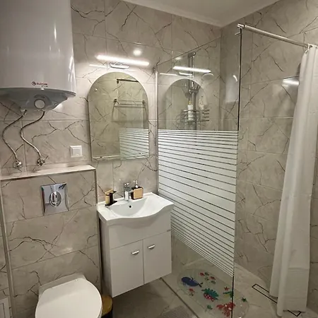 Polar Star 106 B In Saint Vlas Apartment
