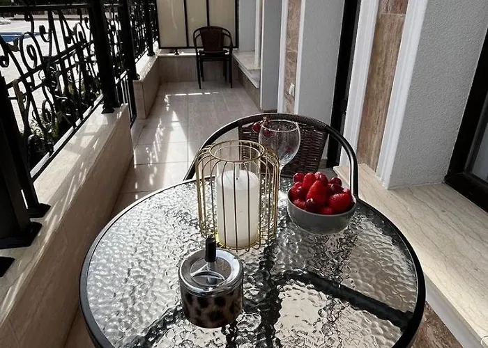 Polar Star 106 B In Saint * Sveti Vlas